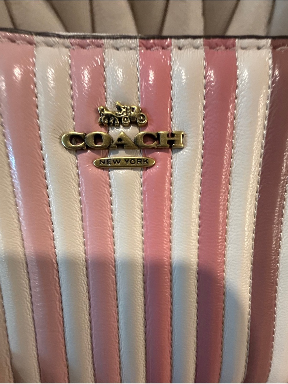 COACH Small Zip Around Wallet - Picture 6 of 9